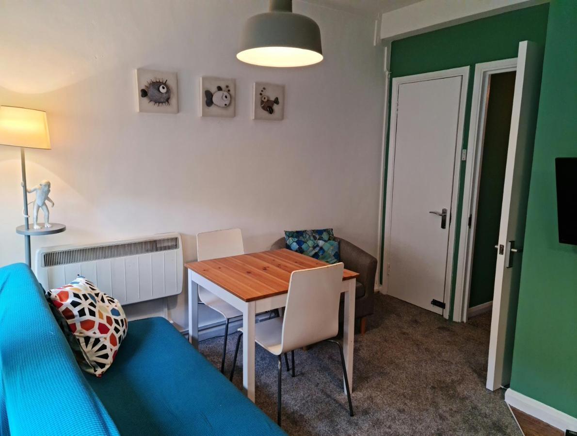 Elegant 1-Bedroom Apartment In Camden Town Londen Buitenkant foto